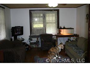303 West Lane - Photo 4