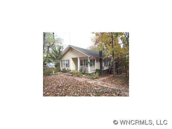 33 Oak Hill Drive