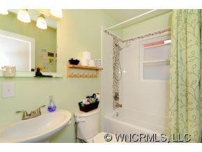 25 Inglewood Ave - Photo 22