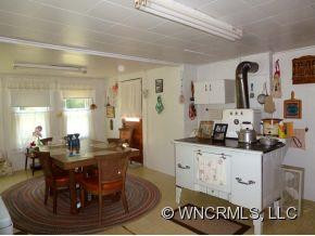 809 Baltimore Branch Road - Photo 10