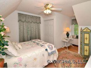 237 WOODYS DRIVE - Photo 6