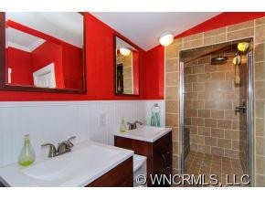 8 Ridge Street - Photo 15