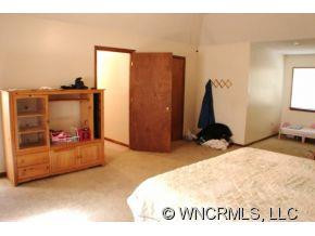 950 Main St.; Unit 4 - Biltmore - Photo 14