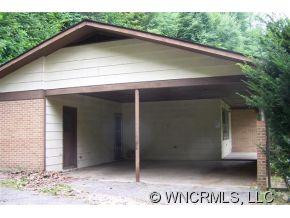 583 Deer Park Lake Road - Photo 3