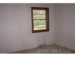 583 Deer Park Lake Road - Photo 7