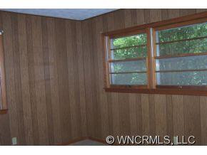 583 Deer Park Lake Road - Photo 8