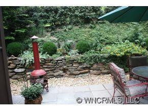 190 Euit Smith Road - Photo 17