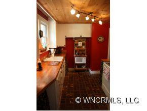 190 Euit Smith Road - Photo 9