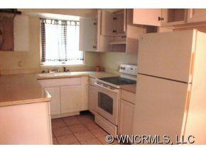 950 Main St.; Unit 3 - Garden View - Photo 3