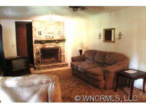 950 Main St.; Unit 3 - Garden View - Photo 4