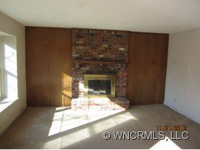 44 W Raleigh Road - Photo 2