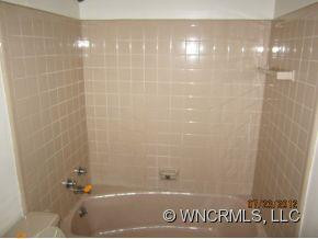 44 W Raleigh Road - Photo 11