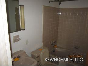 44 W Raleigh Road - Photo 8