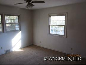 44 W Raleigh Road - Photo 9