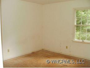 1031 Windsor Drive - Photo 12