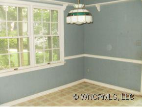1031 Windsor Drive - Photo 16