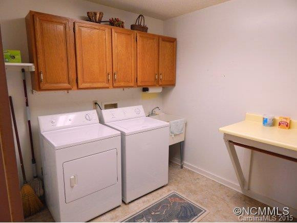 368 Leisure Lane - Photo 18