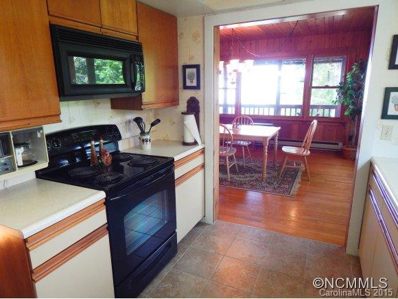 368 Leisure Lane - Photo 10