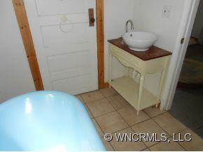 102 Meeks Rd aka 24 Moore Cir - Photo 7