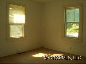 131 Holly Tree Cir - Photo 9