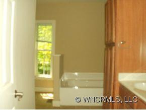 275 Newberry Dr - Photo 6