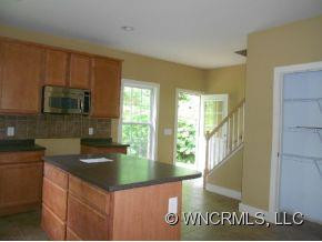 275 Newberry Dr - Photo 9
