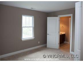 22 Ravenmont - Photo 8
