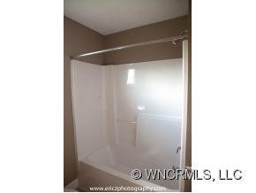 22 Ravenmont - Photo 9