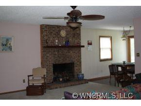 378 Hooker Road - Photo 5