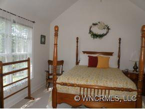 49 Noble Road - Photo 14