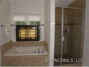 49 Noble Road - Photo 18