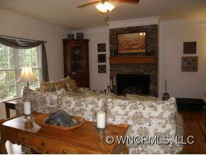 49 Noble Road - Photo 7