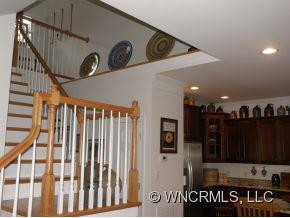 49 Noble Road - Photo 8