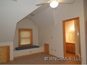 607 Woodgate Drive - Photo 15