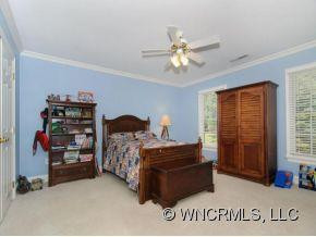 27 Forest Road - Photo 16