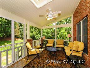 27 Forest Road - Photo 17