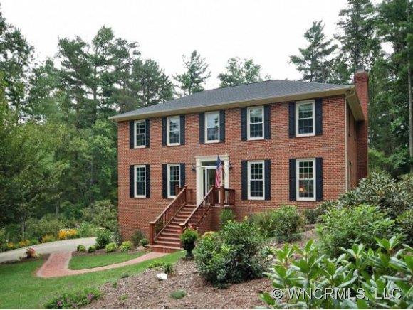 11 WINDSONG DRIVE