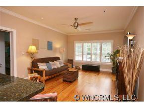 175 S Lexington Ave Unit C101 - Photo 4