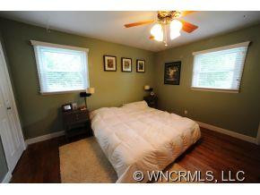 5 N Pershing - Photo 11