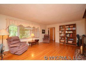134 Pine Ridge Drive - Photo 4