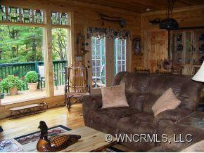 108 Deer Run - Photo 4