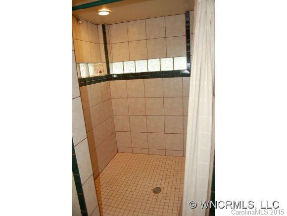 2172 Memorial Hwy 64/74A - Photo 20
