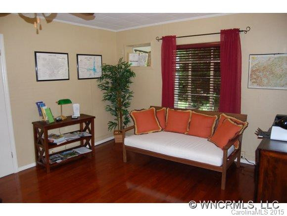 2172 Memorial Hwy 64/74A - Photo 10