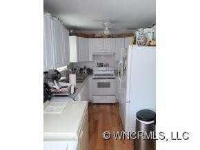 47 Maple Dr. - Photo 9