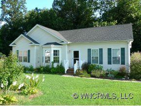 205 Zachs Place - Photo 2