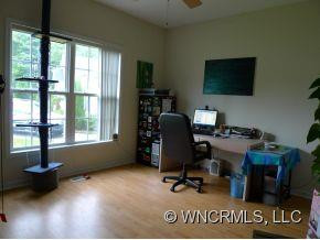 205 Zachs Place - Photo 14