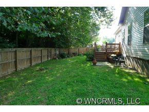 205 Zachs Place - Photo 18