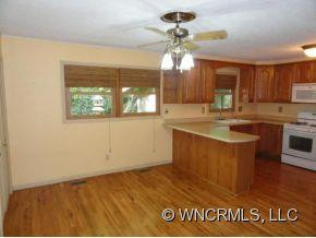 3 Laurel Park Drive - Photo 3