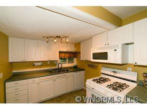 231 Ashwood Road - Photo 5