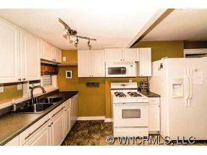 231 Ashwood Road - Photo 6